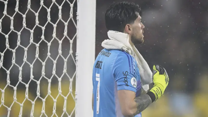 Lanús vence Flamengo na prorrogação e conquista a Recopa; Olé provoca com “Maragranazo”