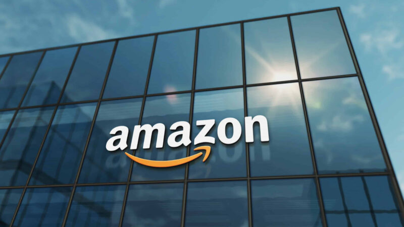 Amazon ressarce assinantes do Prime no Brasil com cheques; governo dobra arrecadação e TSE planeja força-tarefa contra deepfakes