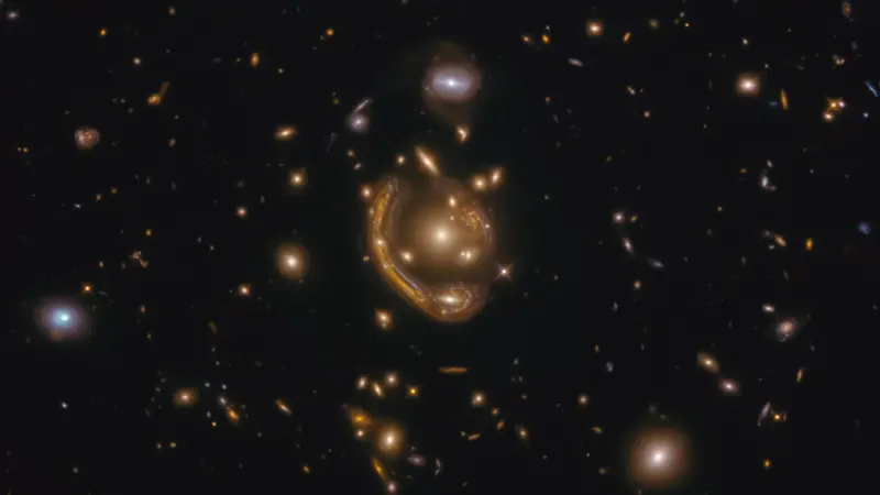 Astrônomos observam anéis de Einstein no espaço profundo