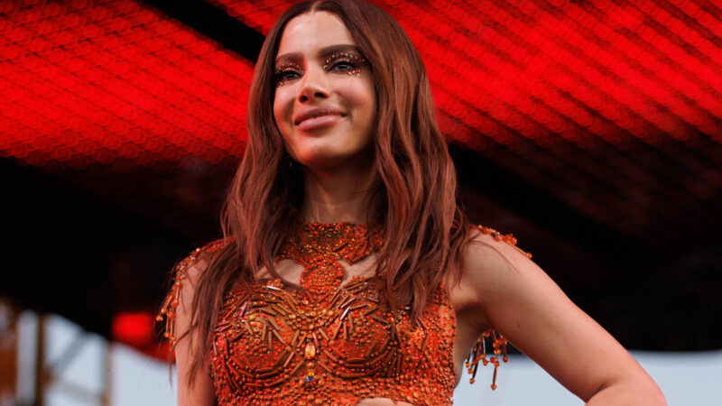 Anitta realizará audição exclusiva de novo álbum em Salvador