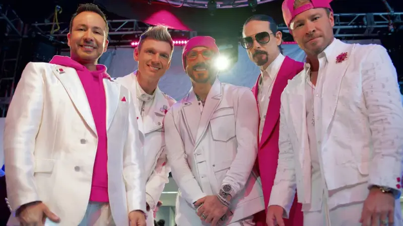 Backstreet Boys revelam erros de gravação e bastidores de comercial da T-Mobile para o Super Bowl 2026