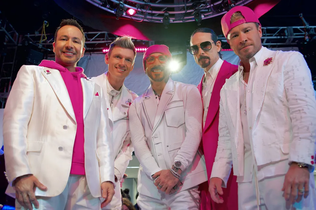 Backstreet Boys revelam erros de gravação e bastidores de comercial da T-Mobile para o Super Bowl 2026