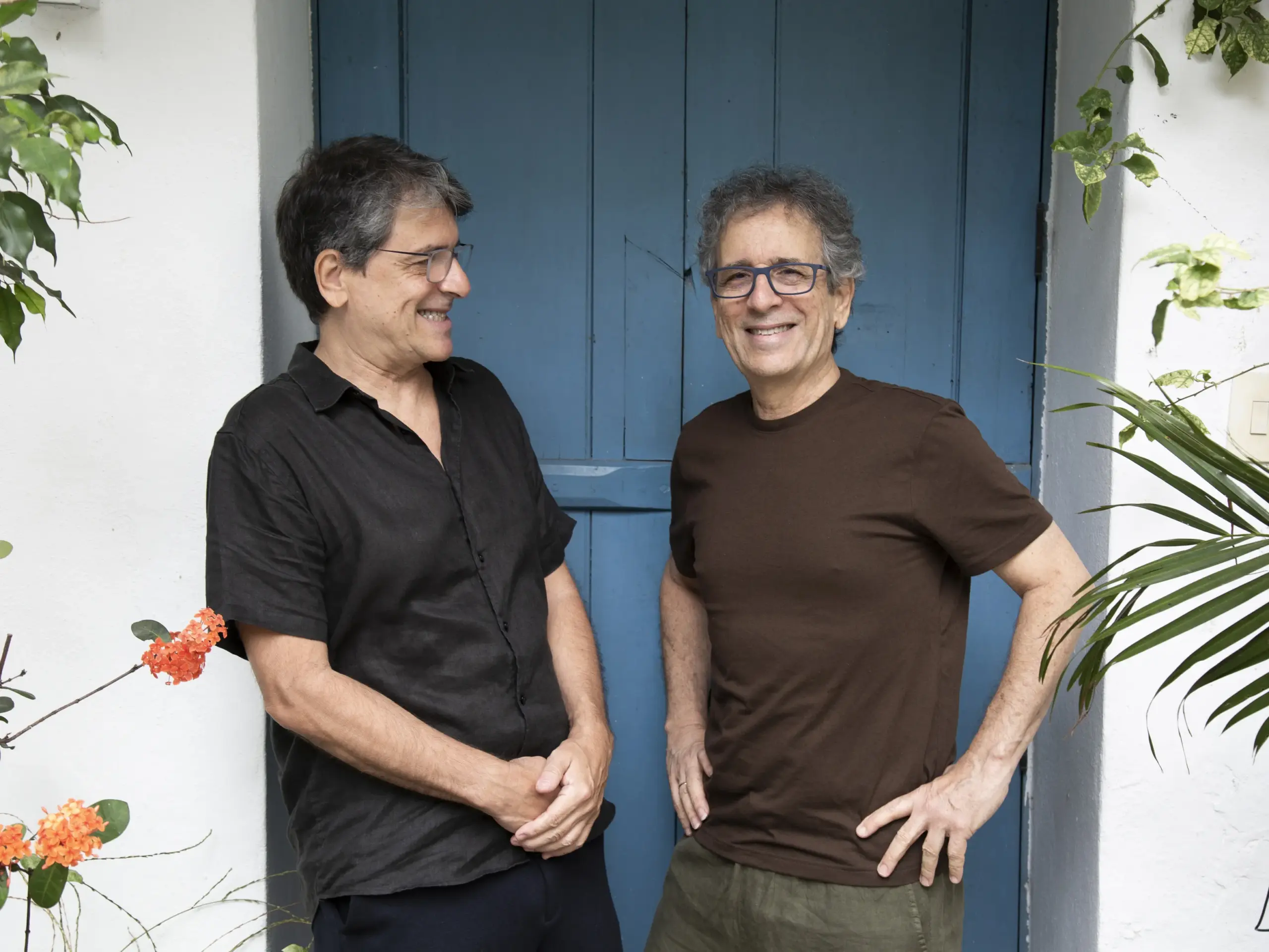 Chico e Mario Adnet anunciam álbum “Falso antigo” com vozes de Roberta Sá, Mosquito e Pedro Miranda