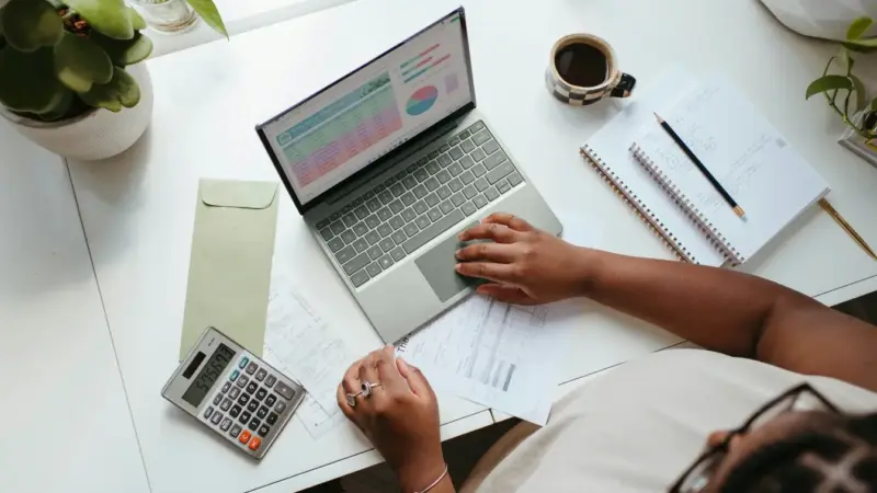 Empresas têm até o fim da semana para revisar eSocial e dados sobre igualdade salarial