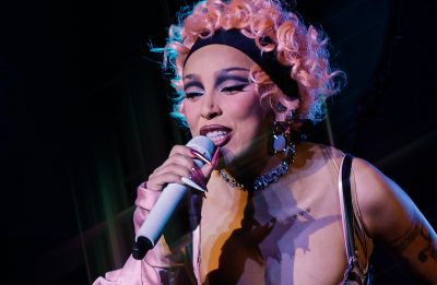 Conheça no brasil, doja cat entrega show pop redondinho com carisma, gogó e rosa de roberto carlos