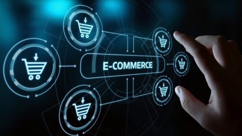 E-commerce brasileiro pode atingir R$ 259,8 bilhões em faturamento em 2026, projeta Abiacom