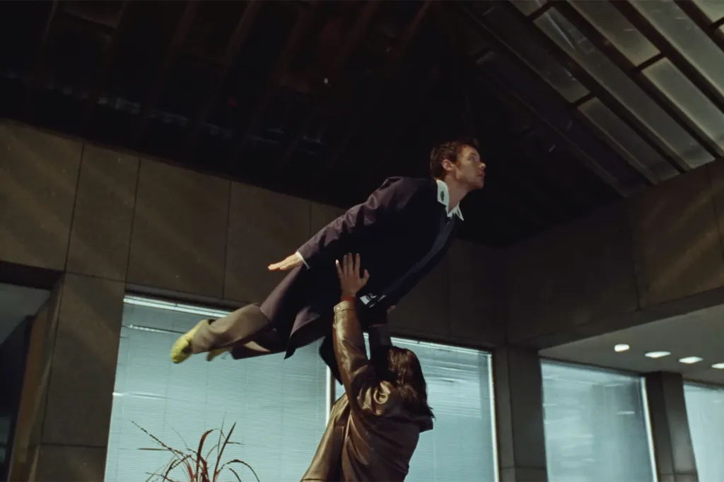 Harry Styles chega ao topo da Hot 100 com “Aperture” por conta de sonoridade e estrutura inovadora
