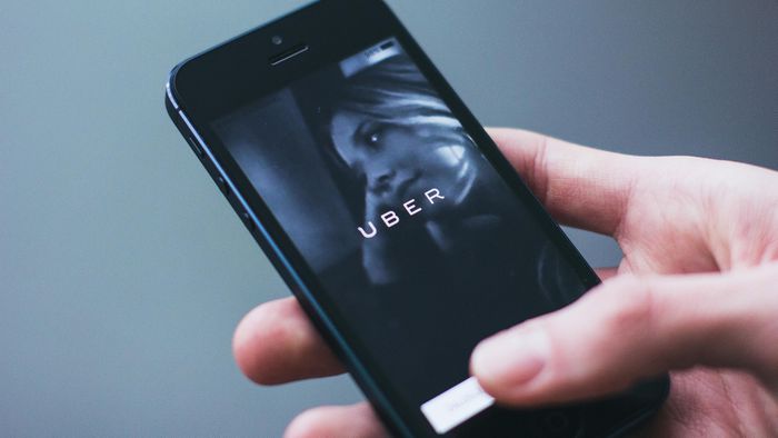 Brasil lidera número de corridas da Uber feitas por adolescentes
