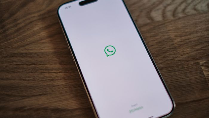WhatsApp vai permitir ocultar votantes e definir expiração em enquetes