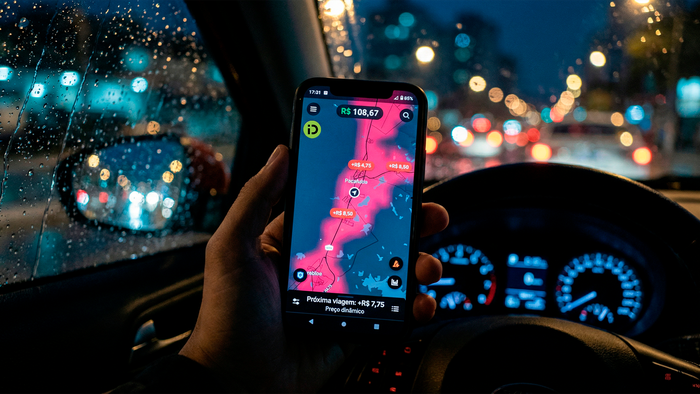 Tarifa dinâmica de apps de transporte mudou de objetivo e provoca insatisfação entre usuários