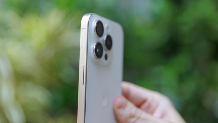 Receita Federal abre leilão em São Paulo com iPhone 15 Plus a partir de R$ 922