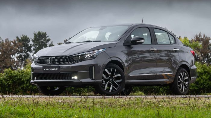 Fiat reduz preço do Cronos e torna sedã o único 0 km abaixo de R$ 100.000