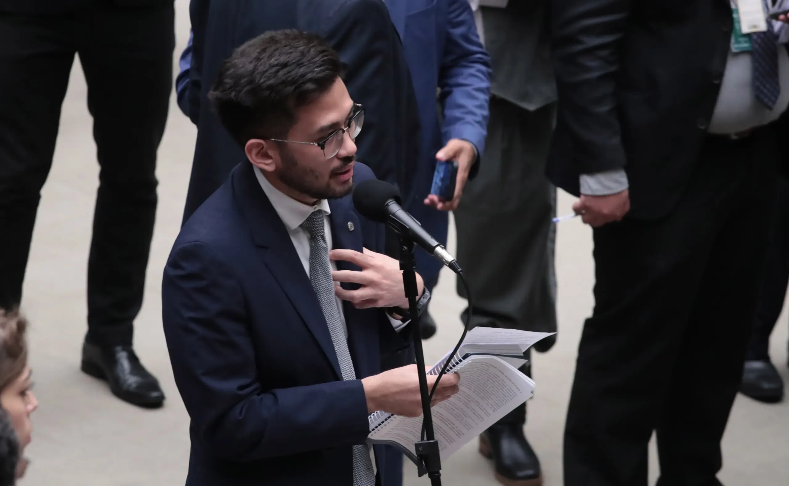 PEC que propõe cálculo do IPVA por peso avança na Câmara, diz Kim Kataguiri