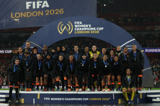 Corinthians Feminino cai diante do Arsenal e acumula sétimo vice-campeonato em 29 finais