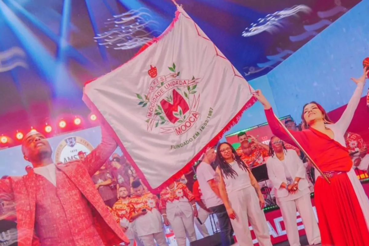 Mocidade Unida da Mooca estreia no Grupo Especial de SP homenageando Sueli Carneiro