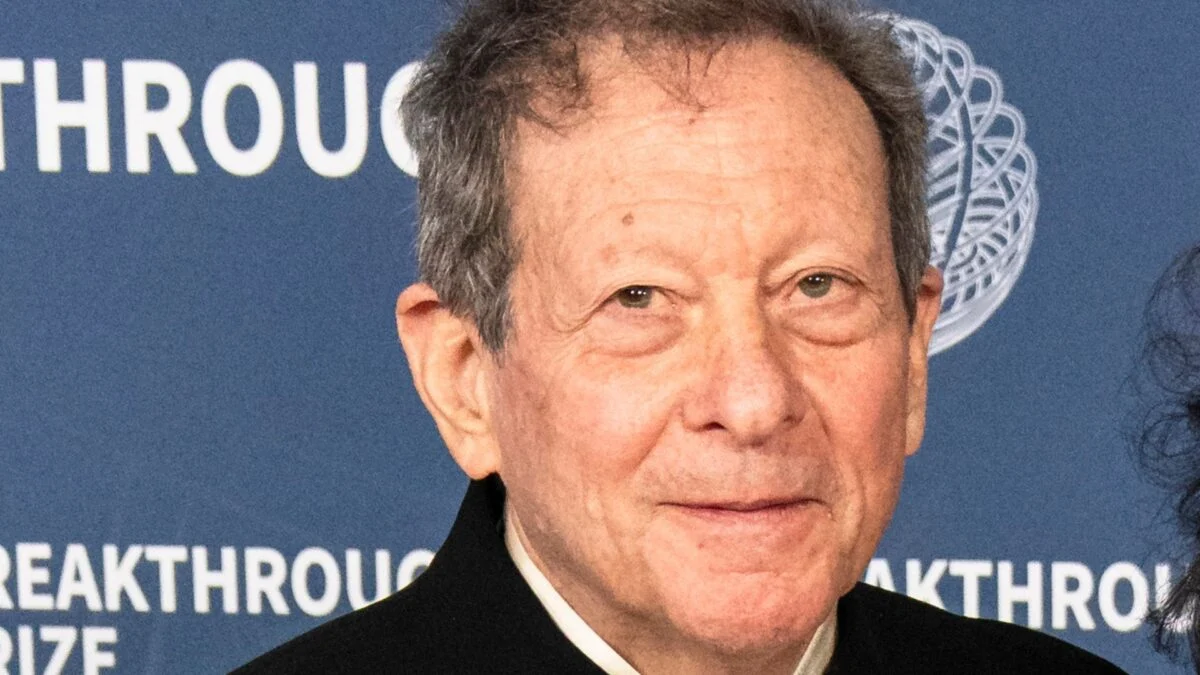 Presidente do conselho da Hyatt, Thomas Pritzker, se aposenta após revelação de associação com Jeffrey Epstein