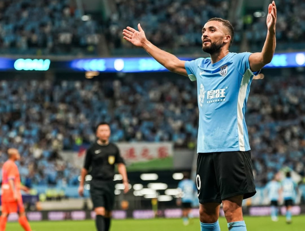 Corinthians encaminha contratação do meia marroquino Zakaria Labyad
