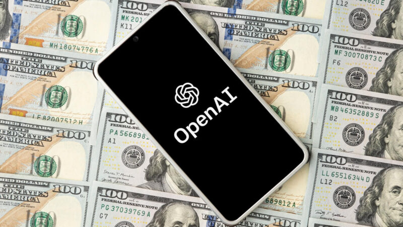 CEO da OpenAI destaca crescimento do ChatGPT em meio à concorrência