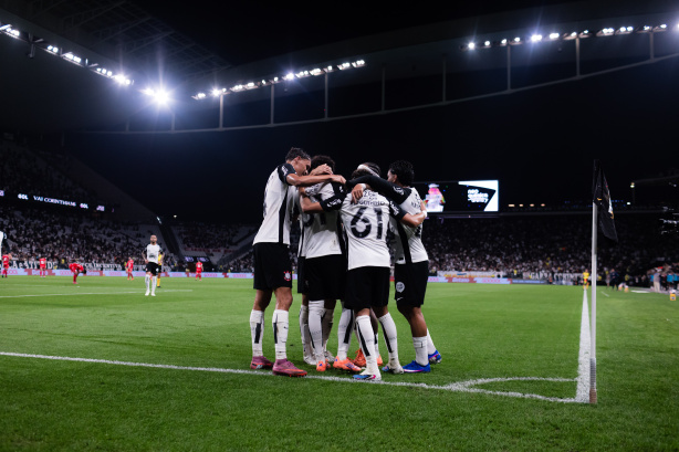 Corinthians vence Capivariano por 3 a 0 na Neo Química Arena