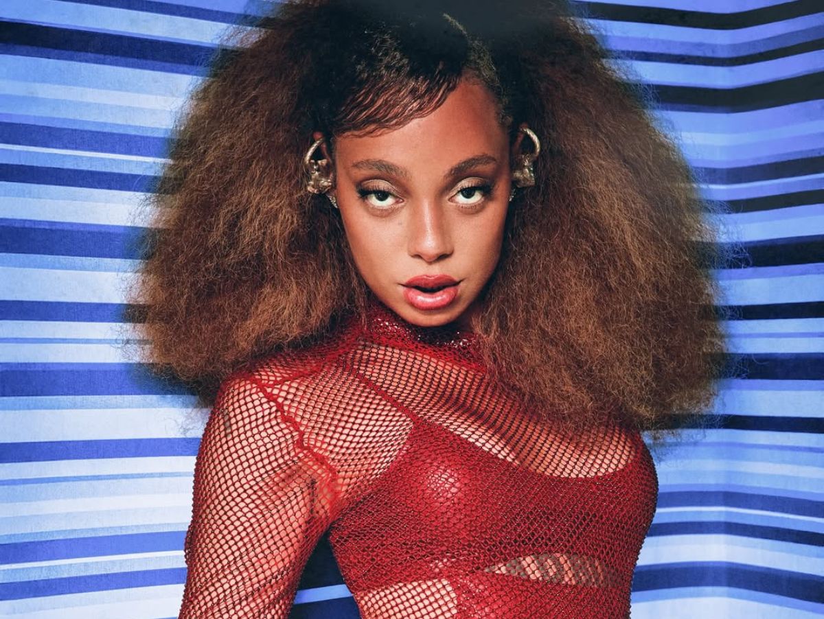 Urias abre show de Kali Uchis em São Paulo
