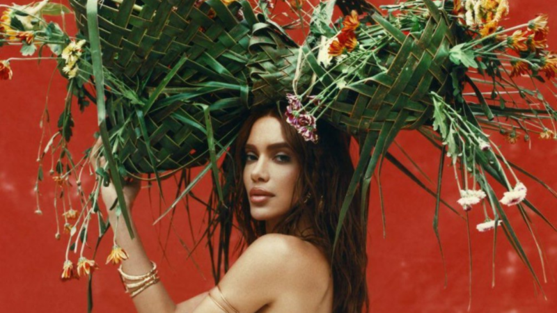 Anitta anuncia lançamento do álbum “EQUILIBRIVM” para 16 de abril