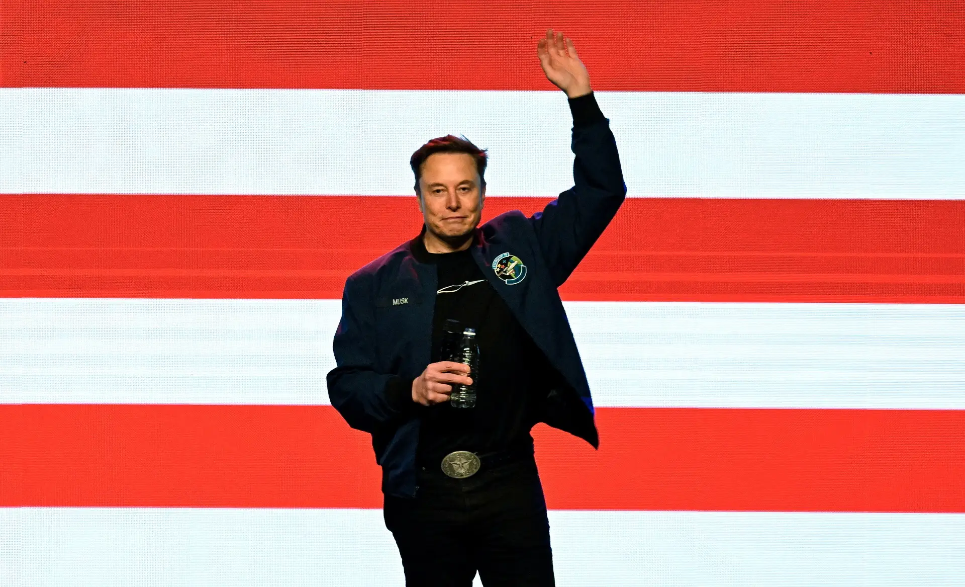 Forbes divulga lista de bilionários de 2026 com recorde de integrantes; veja o top 10