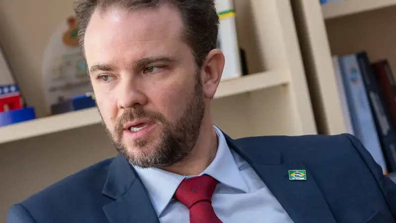 Lula anuncia Dario Durigan como substituto de Fernando Haddad no Ministério da Fazenda