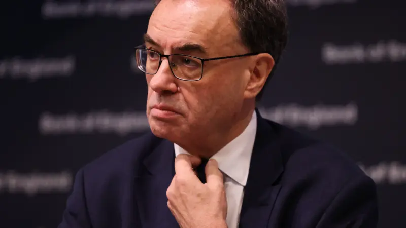 Bailey, do Banco da Inglaterra, afirma que mercado está se precipitando em apostas de altas nos juros