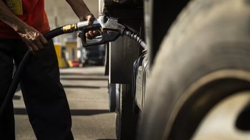 Estados concordam em zerar ICMS na importação do diesel; União compensará