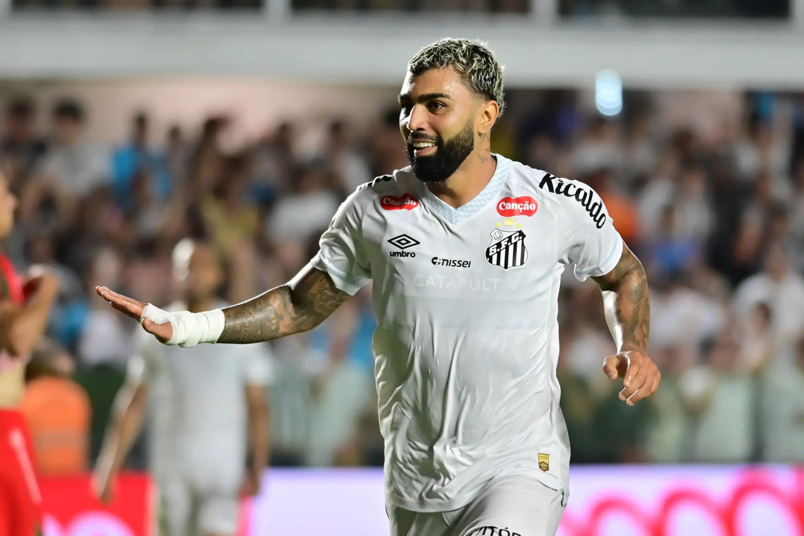 Gabriel Bontempo projeta clássico Santos x Corinthians na Vila Belmiro e pede apoio da torcida