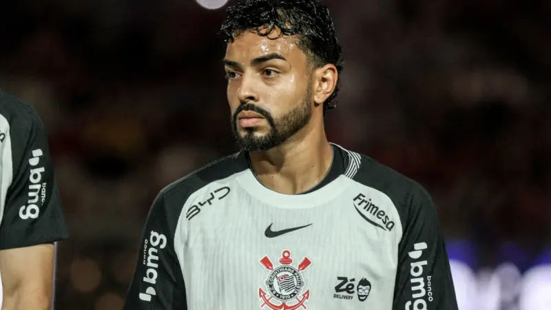 Torcida do Flamengo aponta Cuiabano como opção diante de indefinição sobre Alex Sandro e sondagem por Matheus Bidu