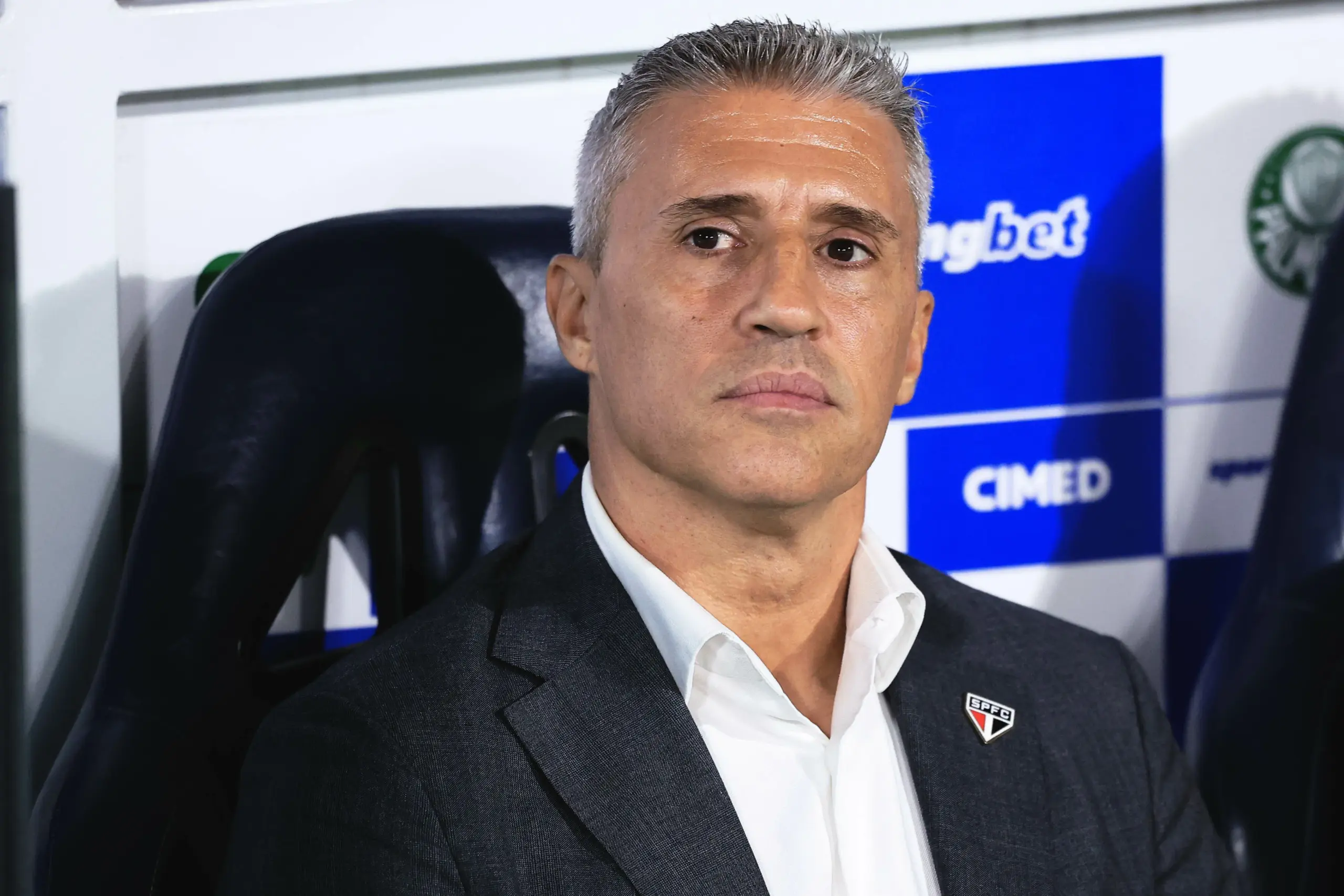 Santos demite Juan Pablo Vojvoda após derrota para o Internacional; diretoria já tem nomes na mira