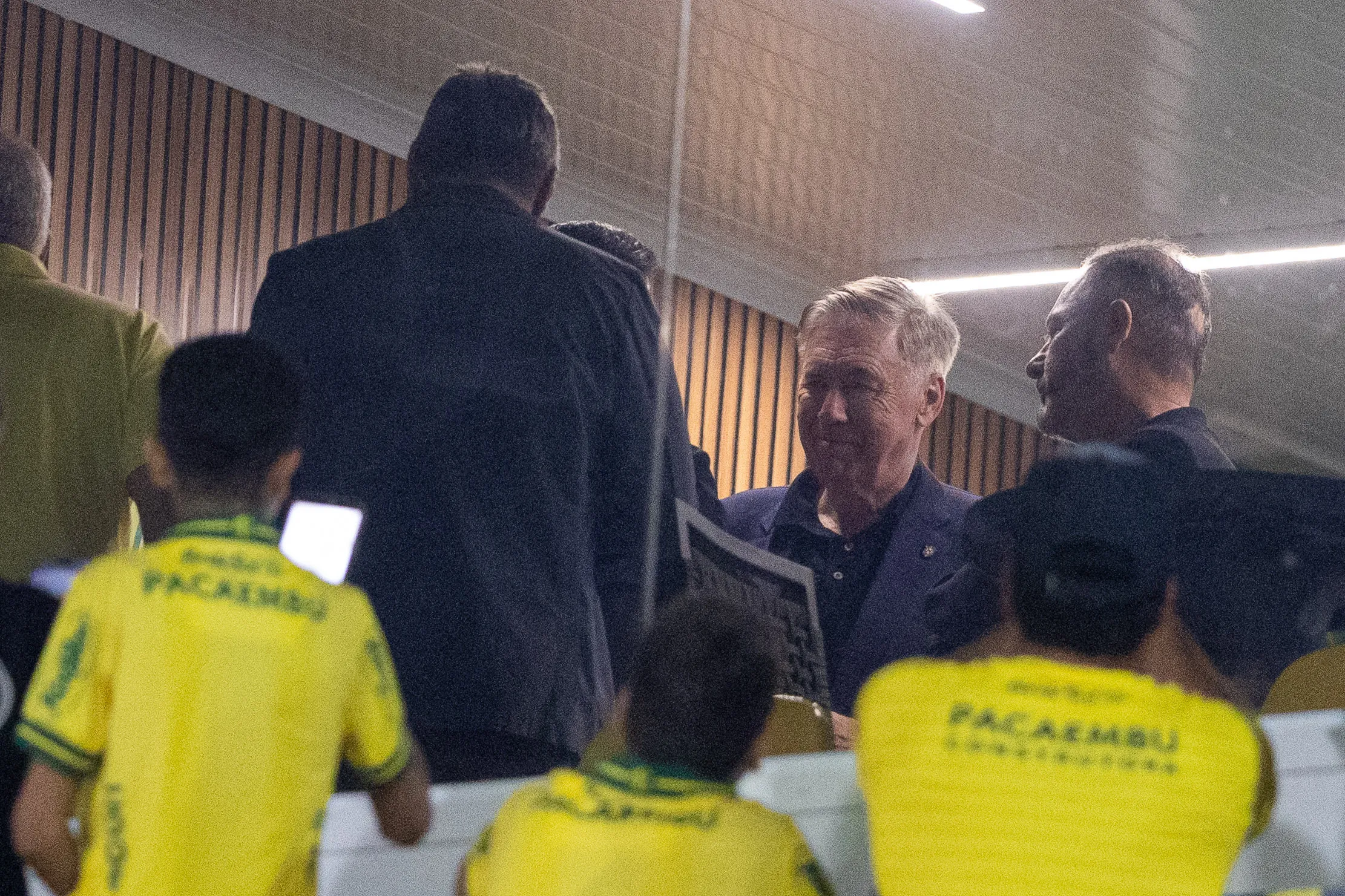 Gabigol marca dois gols no empate do Santos com o Mirassol e pede que Ancelotti vá à Vila para ver Neymar