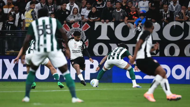 Matheus Bidu critica reação da torcida após derrota do Corinthians e recebe forte reprovação nas redes