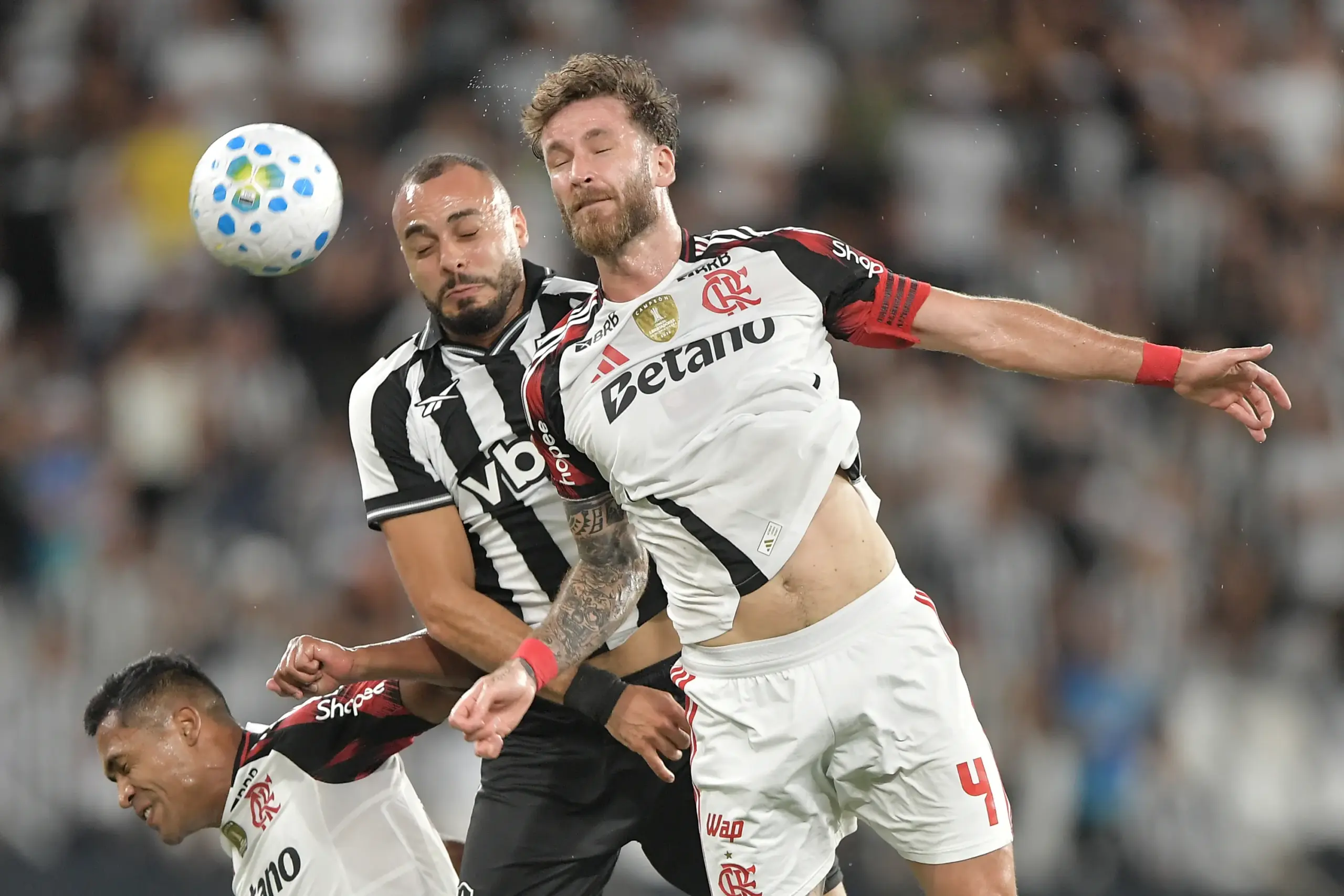 Derrota por 3 a 0 para o Flamengo aumenta pressão sobre Martín Anselmi no Botafogo