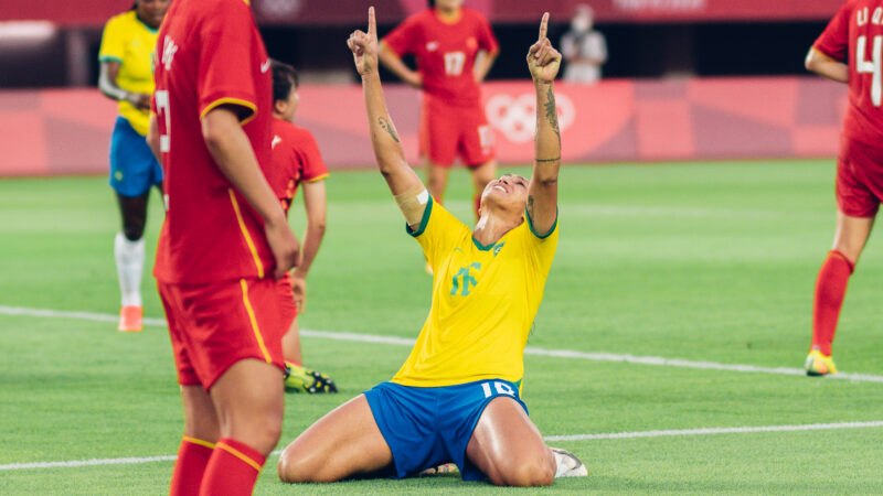 Bia Zaneratto destaca papel de referência e elogia jovens da Seleção feminina