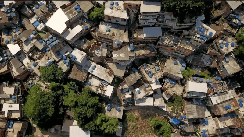 Moradores de comunidades passam a contratar seguros com coberturas mais amplas