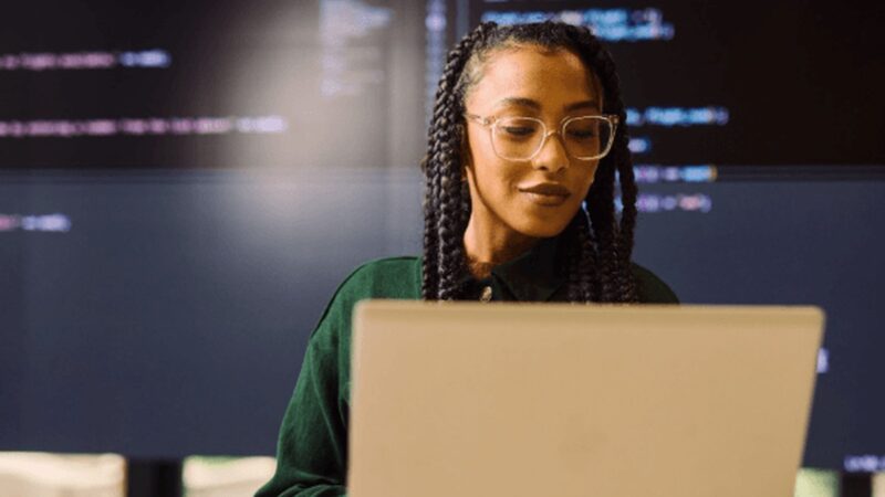 Cinco tendências tecnológicas que alteram a preparação dos estudantes para o mercado de trabalho