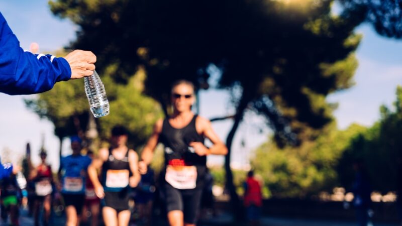 Estudo de 10 anos indica que correr maratona não causa dano cardíaco permanente