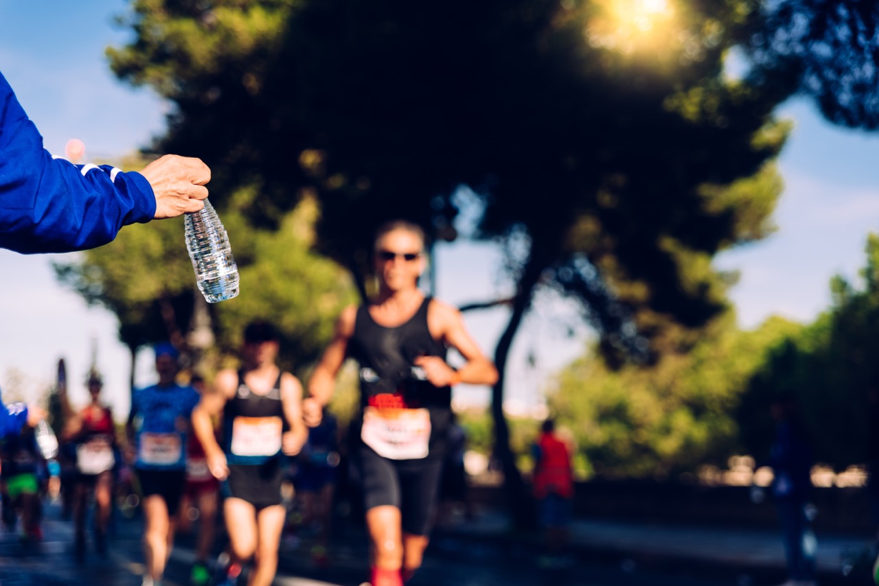 Estudo de 10 anos indica que correr maratona não causa dano cardíaco permanente