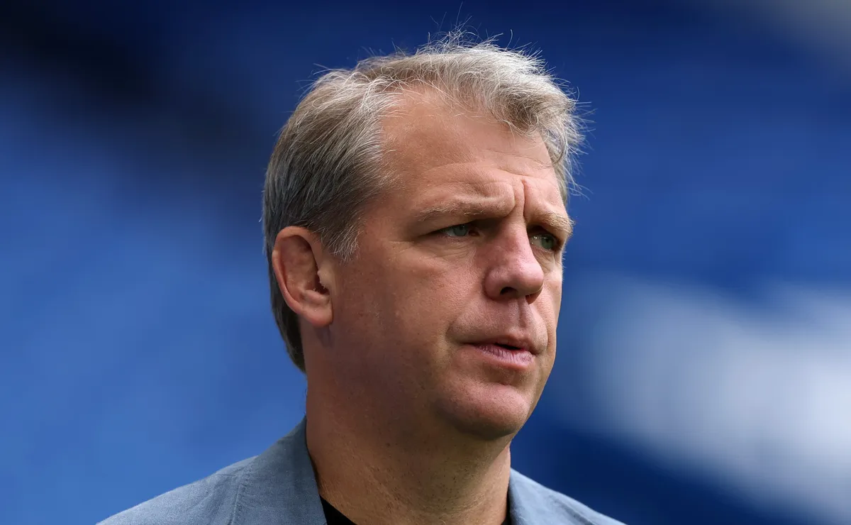Chelsea deve mandar observadores ao Brasil para acompanhar Vitor Roque antes da Copa do Mundo