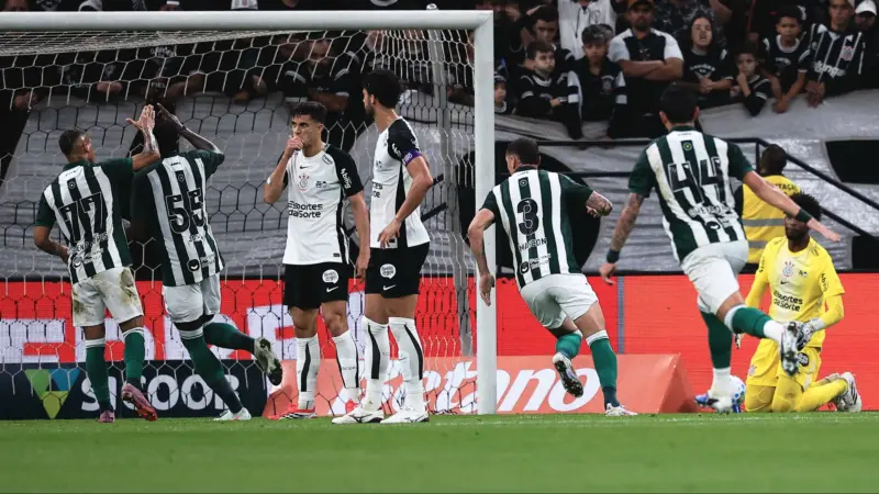 Coritiba vence Corinthians por 2 a 0 na Neo Química Arena após preparação do técnico Fernando Seabra