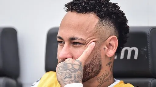 Torcida pede convocação de Neymar após derrota do Brasil para França