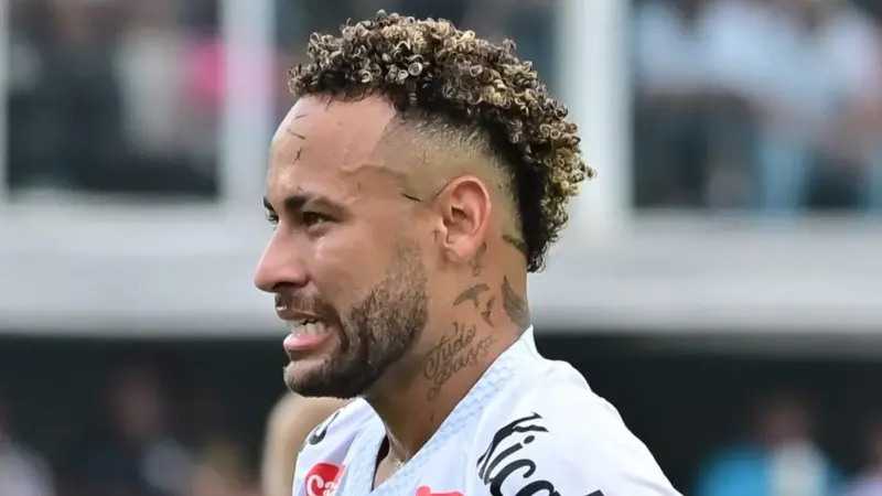 Neymar diz estar chateado por não ser convocado por Ancelotti e mantém foco na Copa do Mundo