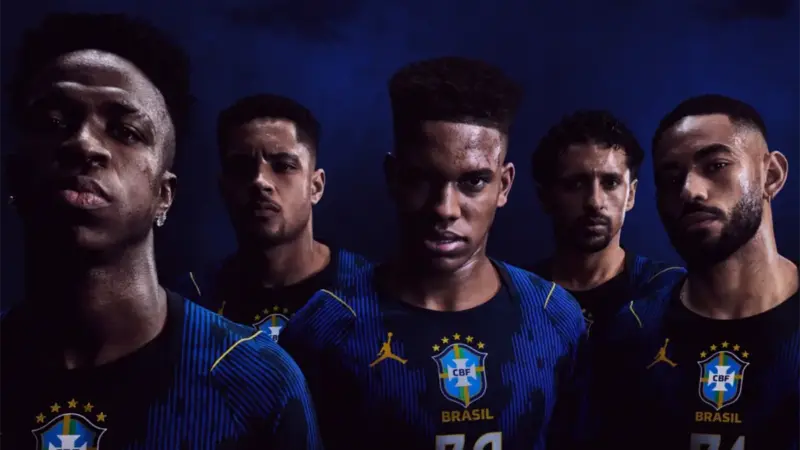 Seleção brasileira lança nova camisa azul com o símbolo Jumpman