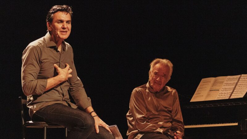 João Carlos Martins e Gabriel Chalita estreiam espetáculo “O Pianista e o Poeta” unindo música e literatura