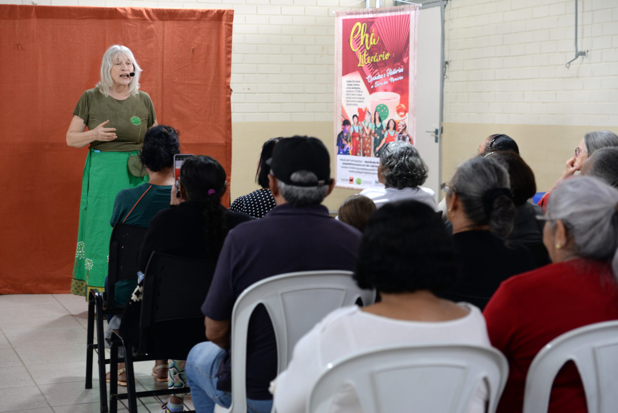 Projeto “Chá Literário” visita 12 Centros de Convivência do DF com atividades voltadas à memória de idosos