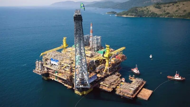 Crise no Oriente Médio pode aumentar exportações de petróleo brasileiras