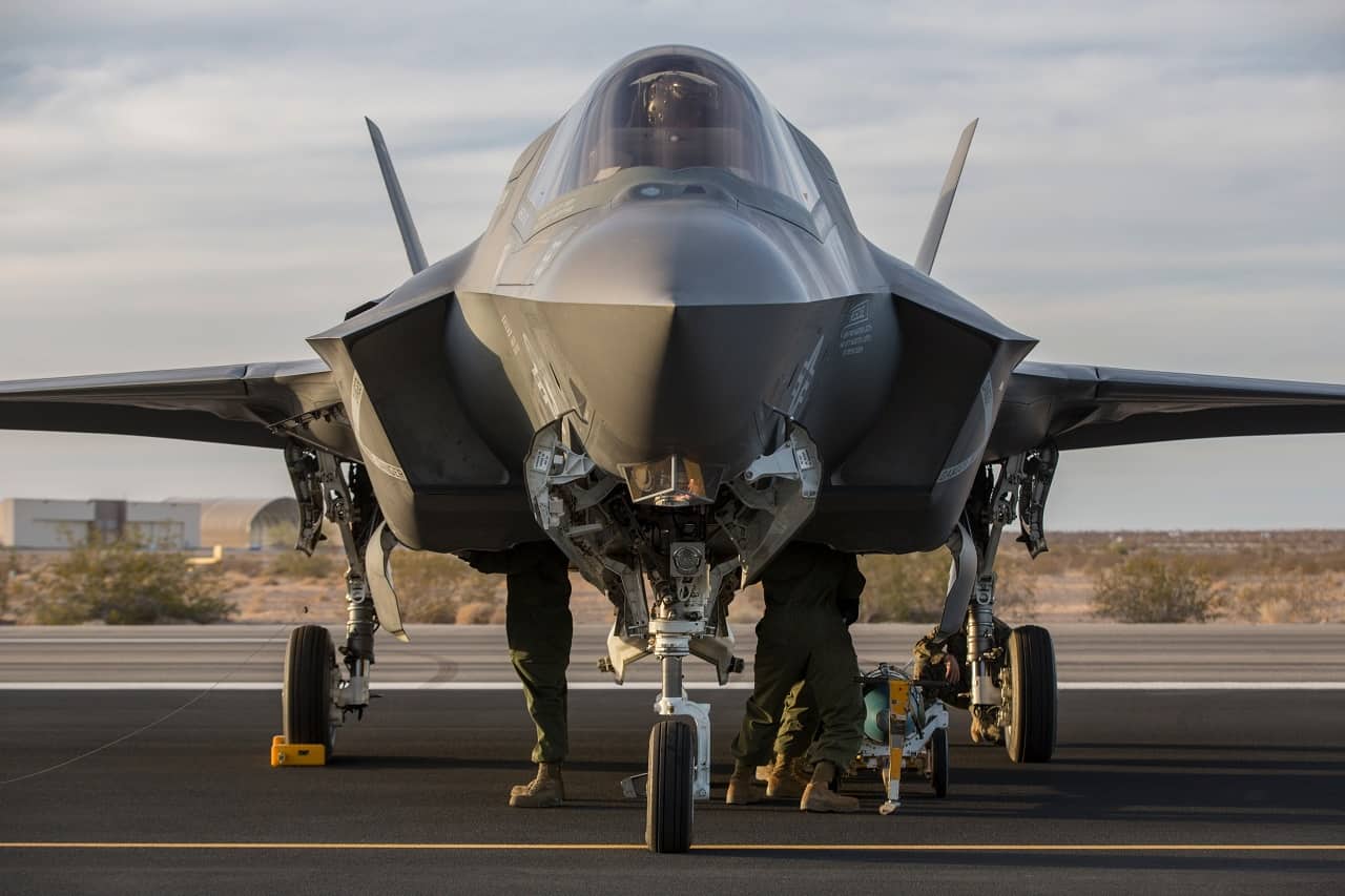F-35 atingido pela primeira vez em combate durante operações sobre o Irã