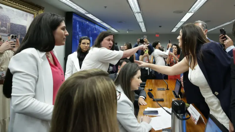 Brasil está entre os países mais conservadores do mundo
